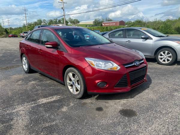 2014 Ford Focus SE Sedan - - by dealer - vehicle for sale in Alexandria, OH – photo 4