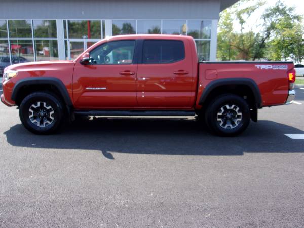 2017 Toyota Tacoma Crew Cab SR5 TRD Off Road 4x4 (Manual) - cars &... for sale in Georgetown, KY – photo 17