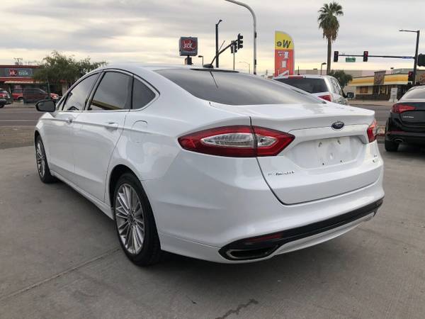 2013 *Ford* *Fusion* *4dr Sedan SE FWD* White - cars & trucks - by... for sale in Scottsdale, AZ – photo 3