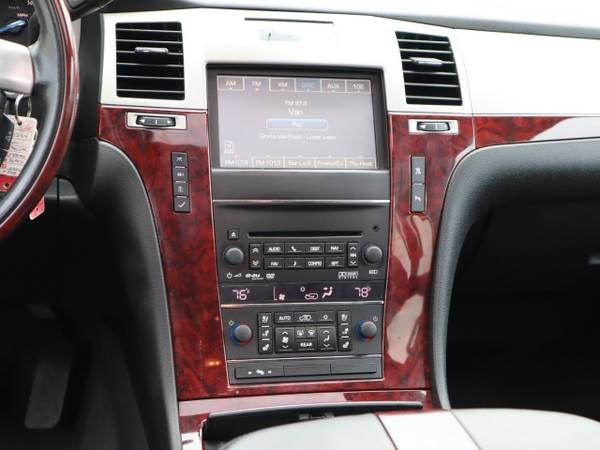 2011 CADILLAC ESCALADE LUXURY with for sale in Holland , MI – photo 13