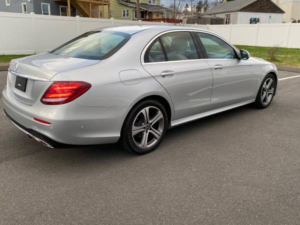 2018 Mercedes-Benz E-Class E 300 RWD Sedan -EASY FINANCING AVAILABLE... for sale in Bridgeport, CT – photo 7