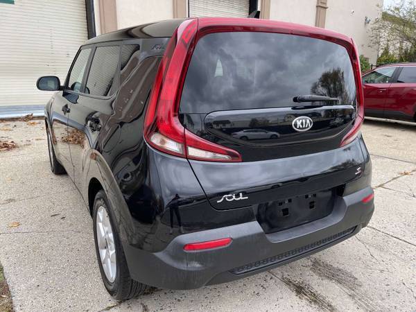 2020 Kia Soul S Apple CarPlay Just 40K Miles Clean Title Paid Off for sale in Baldwin, NY – photo 4