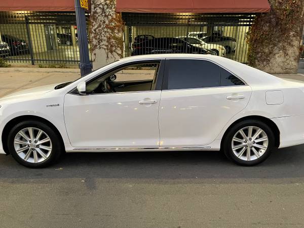 2014 Toyota Camry hybrid se Clean title only 94k for sale in San Diego, CA – photo 10
