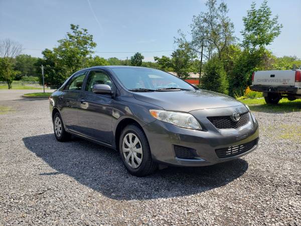 2010 Toyota Corolla LE-One Owner!! for sale in Whitesboro, NY – photo 2