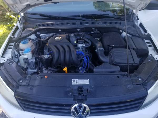 2011 Volkswagen Jetta 2.0 L Manual Transmission - cars & trucks - by... for sale in Hollywood, FL – photo 6