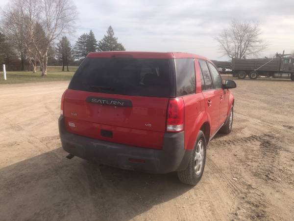 2004 Saturn Vue v6 Auto FOR SALE - - by dealer for sale in Mankato, MN – photo 3