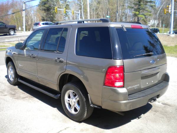 Ford Explorer XLT 4WD 3rd Row 95K miles tow Pkg 1 Year Warranty for sale in hampstead, RI – photo 7