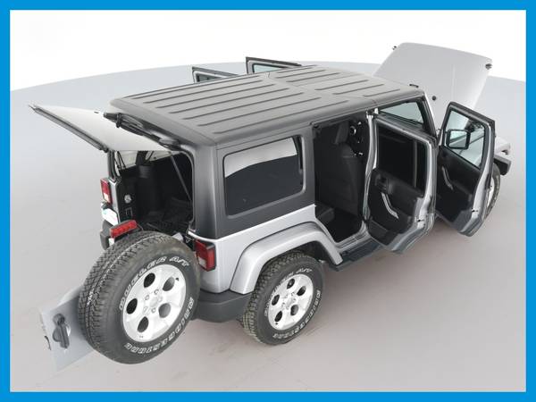 2014 Jeep Wrangler Unlimited Sahara Sport Utility 4D suv Silver for sale in Opelousas , LA – photo 19