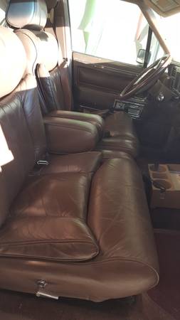 1988 Lincoln Town Car Signature Series "barn find" 43K original miles for sale in Glendale, AZ – photo 4