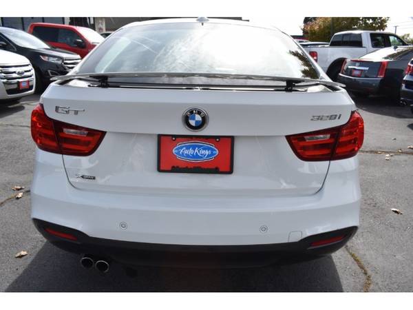 2015 BMW 3 Series Gran Turismo 5dr 328i xDrive AWD *Sport Pkg* for sale in Bend, OR – photo 5