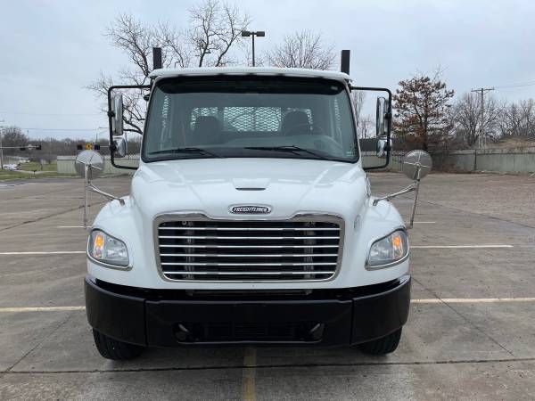 2013 Freightliner M2 106 Flatbed Truck - - by dealer for sale in Oak Grove, MO – photo 10