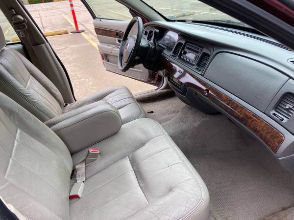2008 Mercury Grand Marquis, Only 62K Miles, Runs Excellent for sale in Kansas City, MO – photo 10
