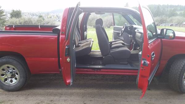 2005 Chevy Silverado 2WD Price Reduced for sale in Spokane, UT – photo 5