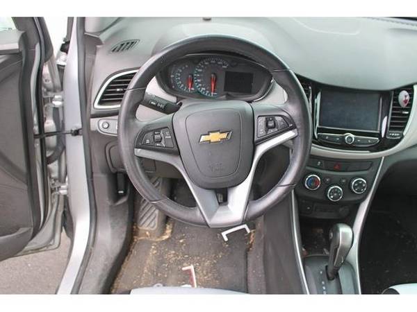 2017 Chevrolet Trax LT - wagon - - by dealer - vehicle for sale in Bartlesville, KS – photo 12