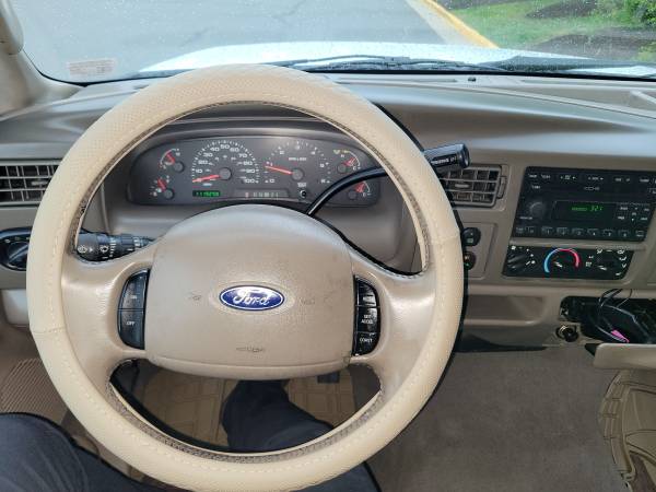 2004 Ford Excursion XLT 4x4 - - by dealer - vehicle for sale in Sterling, District Of Columbia – photo 16