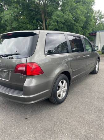 2010 Volkswagen Routan with only 110k ￼￼￼fully loaded rear view... for sale in leominster, MA – photo 7