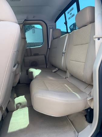 09 Nissan Titan se King Cab for sale in Parkersburg , WV – photo 15