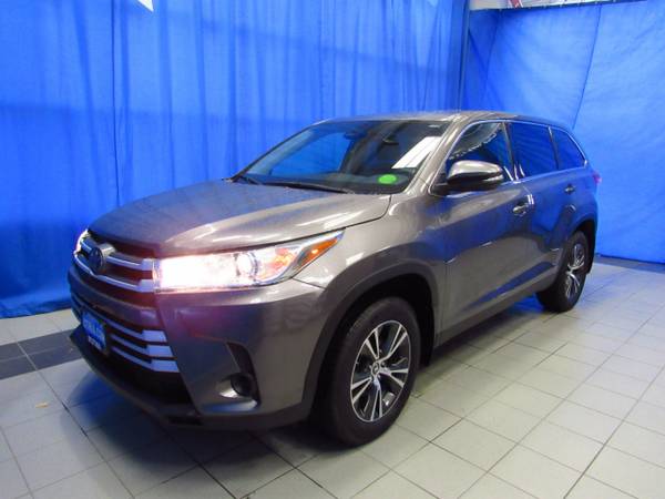 2019 Toyota Highlander LE V6 AWD - cars & trucks - by dealer -... for sale in Anchorage, AK – photo 12