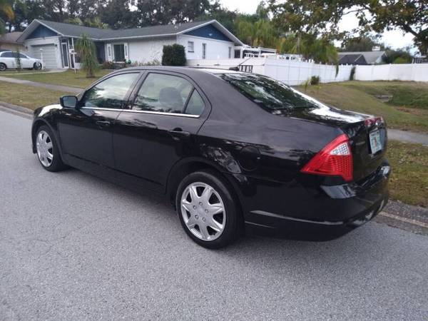 2011 Ford Fusion SE - cars & trucks - by owner - vehicle automotive... for sale in Oldsmar, FL – photo 9