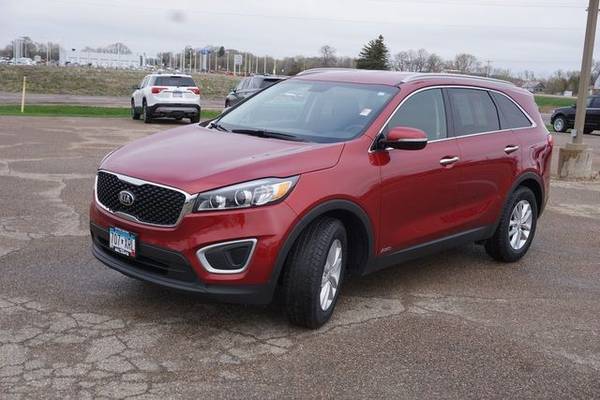 2017 Kia Sorento LX - - by dealer - vehicle automotive for sale in Lakeville, MN – photo 11
