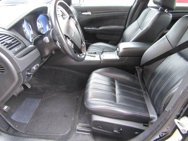 **AWD/Navigation/Backup Camera** 2012 Chrysler 300 for sale in Idaho Falls, ID – photo 7