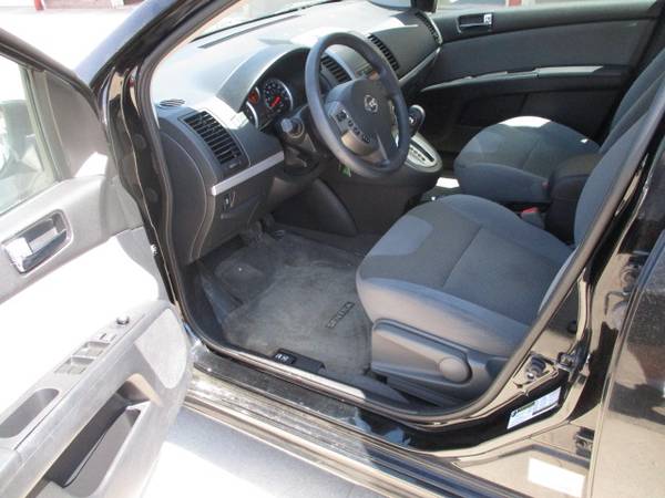 2012 Nissan Sentra SR 4 Door Low Miles/62K - - by for sale in CENTER POINT, IA – photo 9