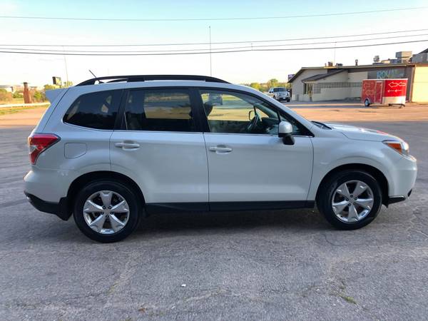2015 Subaru Forester 2.5i Limited - cars & trucks - by dealer -... for sale in Lincoln, NE – photo 4