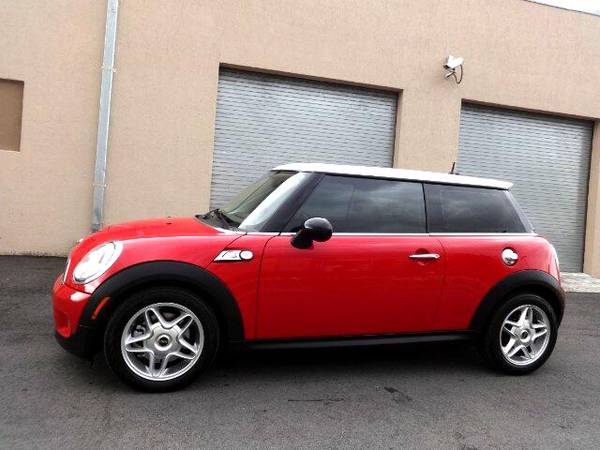 2010 MINI Cooper S - Manager's Special! - cars & trucks - by dealer... for sale in Miami, FL – photo 2