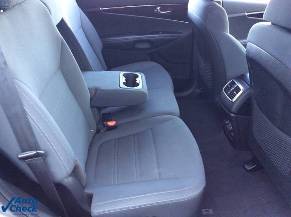 2019 Kia Sorento LX 4D SUV w 3rd row seat +Backup Camera for sale in Dry Ridge, OH – photo 18