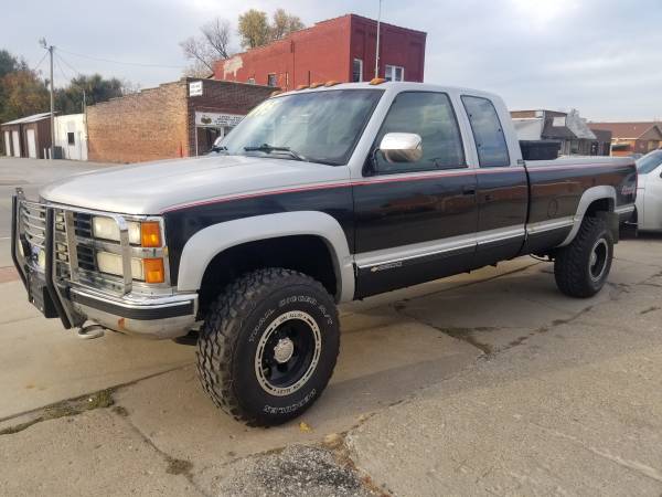 **SOLD**1993 CHEVROLET 2500*4X4*TURBO DIESEL* - cars & trucks - by... for sale in Ottumwa, MO – photo 4