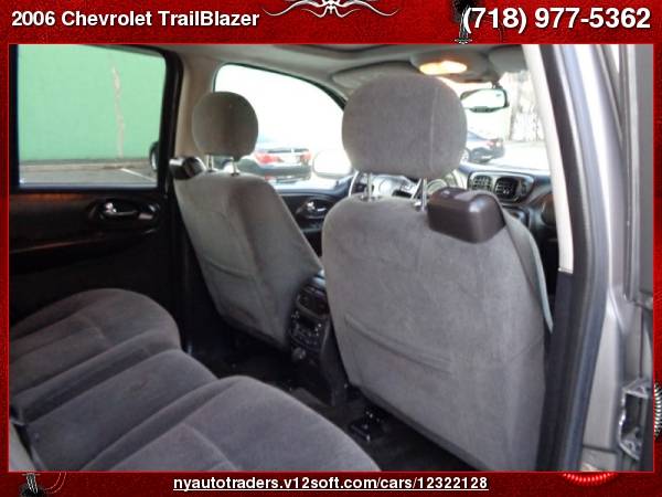 2006 Chevrolet TrailBlazer 4dr 4WD LT for sale in Valley Stream, NY – photo 16