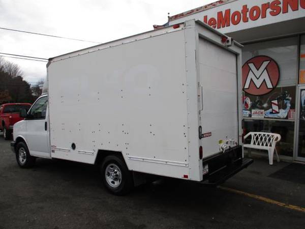 2014 Chevrolet Express Commercial Cutaway 3500 * 14 CUBE VAN, SIDE... for sale in south amboy, FL – photo 4