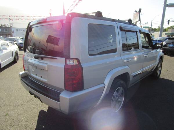 2006 Jeep Commander 4dr 4X4 *SILVER* 65 EDITION RUNS AWESOME !! -... for sale in Milwaukie, OR – photo 7