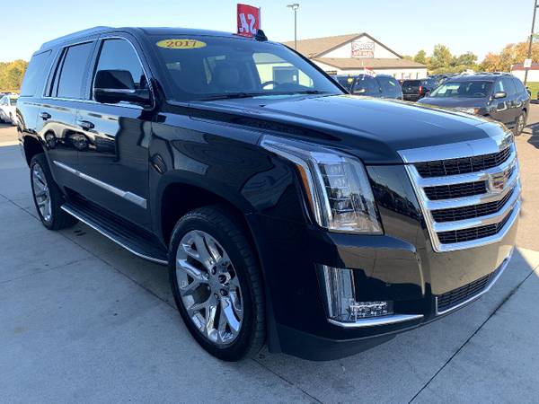 2017 Cadillac Escalade 4WD 4dr Luxury - cars & trucks - by dealer -... for sale in Chesaning, MI – photo 3