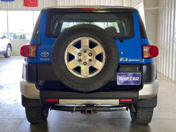 2007 Toyota FJ Cruiser - Voodoo Blue - One Owner - Service Records! for sale in La Crescent, WI – photo 4