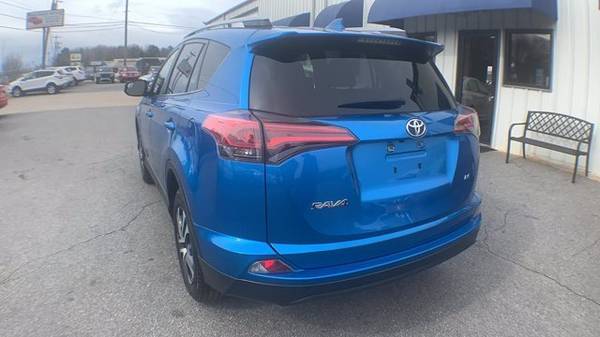 2018 Toyota RAV4 LE suv Blue - - by dealer - vehicle for sale in Roebuck, SC – photo 9