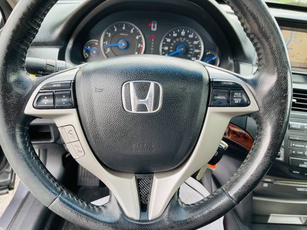 2010 HONDA ACCORD CROSSTOUR ALL WHEEL DRIVE ( CLEAN CARFAX ) - cars for sale in West Sand Lake, NY – photo 16