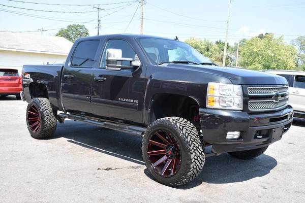 Chevrolet Silverado 1500 LTZ Lifted Pickup Truck Used Automatic Chevy for sale in Jacksonville, NC – photo 4