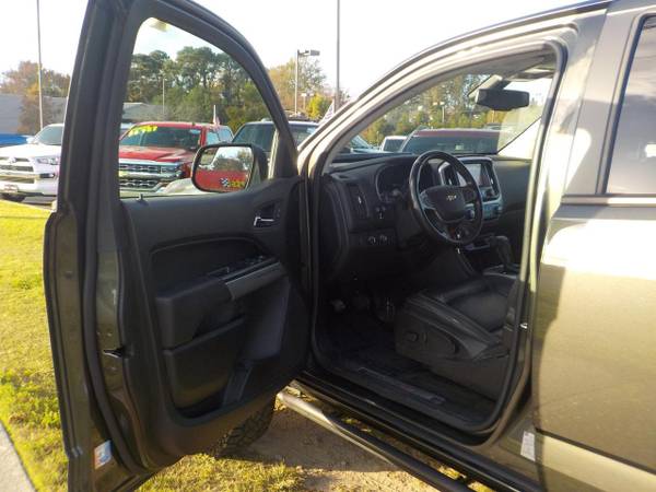 2017 Chevrolet Colorado ZR2 CREW CAB 4X4, ONE OWNER, LEATHER for sale in Virginia Beach, VA – photo 13