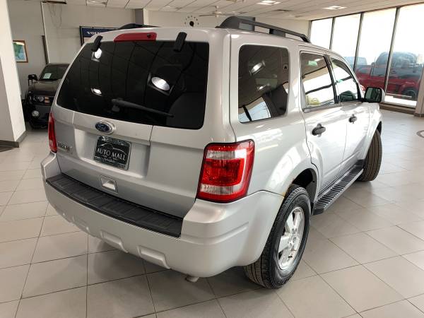 2011 Ford Escape XLT - - by dealer - vehicle for sale in Springfield, IL – photo 7