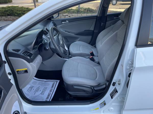 2017 Hyundai Accent SE White/Gray Just 69K Miles Clean Title No for sale in Baldwin, NY – photo 10