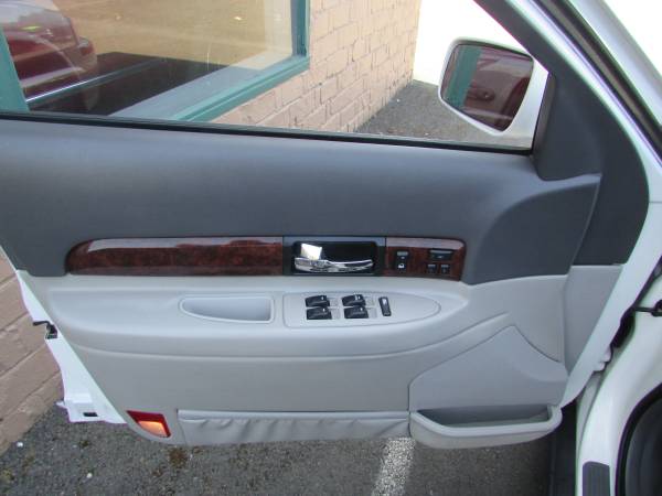 2001 LINCOLN LS V8 WITH 46 SERVICE RECORDS ON CAR FAX 132K MILES for sale in Vancouver, OR – photo 7