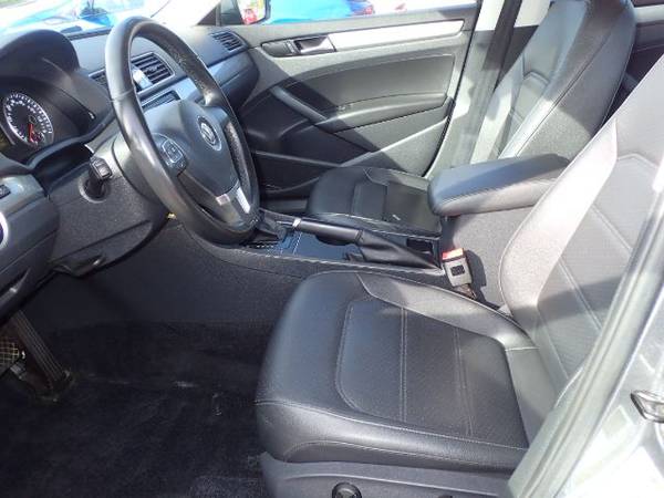 $6,900 ( 2014 Volkswagen Passat ) for sale in Waterford, MI – photo 11