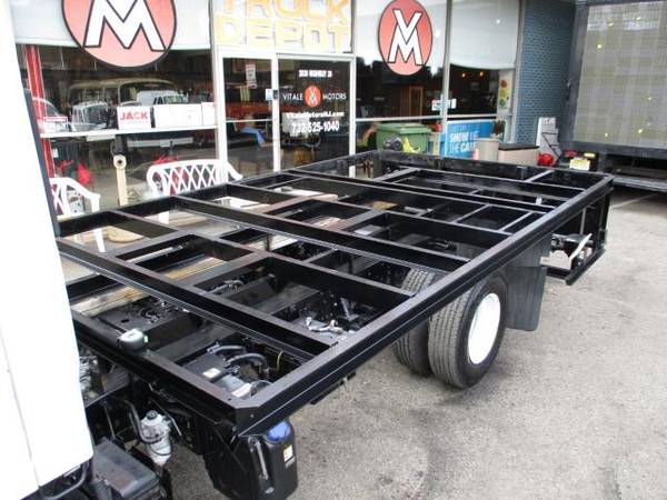 2013 Isuzu NPR CAB CHASSIS, DIESEL 65K ** 13 3 FRAME BODY - cars &... for sale in South Amboy, PA – photo 17