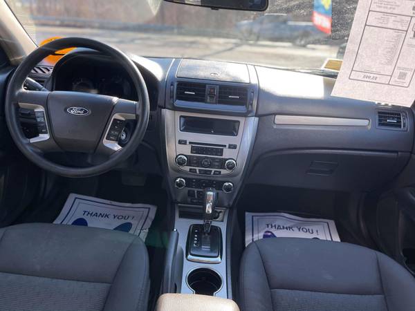 2010 Ford Fusion SE ( 6 MONTHS WARRANTY ) - - by for sale in North Chelmsford, MA – photo 9