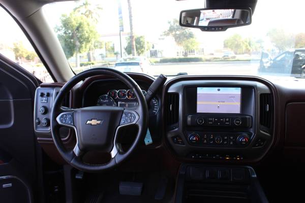 2015 CHEVROLET SILVERADO 1500 4WD HIGH COUNTRY CREW CAB-PERFECT 4... for sale in Montclair, CA – photo 10
