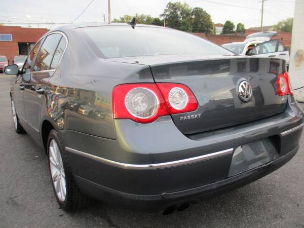 2010 VW Passat Komfort **Hot Deal/Sunroof/Low miles & Clean Title**... for sale in Roanoke, VA – photo 4