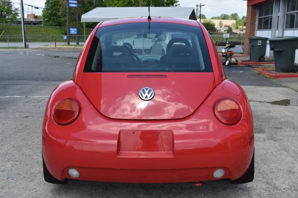 1998 VOLKSWAGEN NEW BEETLE 2 0L 4CYL W/ONLY 131K MILES! - cars & for sale in Greensboro, NC – photo 4