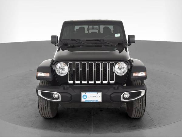 2020 Jeep Gladiator Overland Pickup 4D 5 ft pickup Black - FINANCE -... for sale in Albany, NY – photo 17