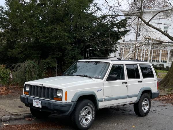 1998 Jeep Cherokee Sport 4WD - cars & trucks - by owner - vehicle... for sale in Philadelphia, PA – photo 7
